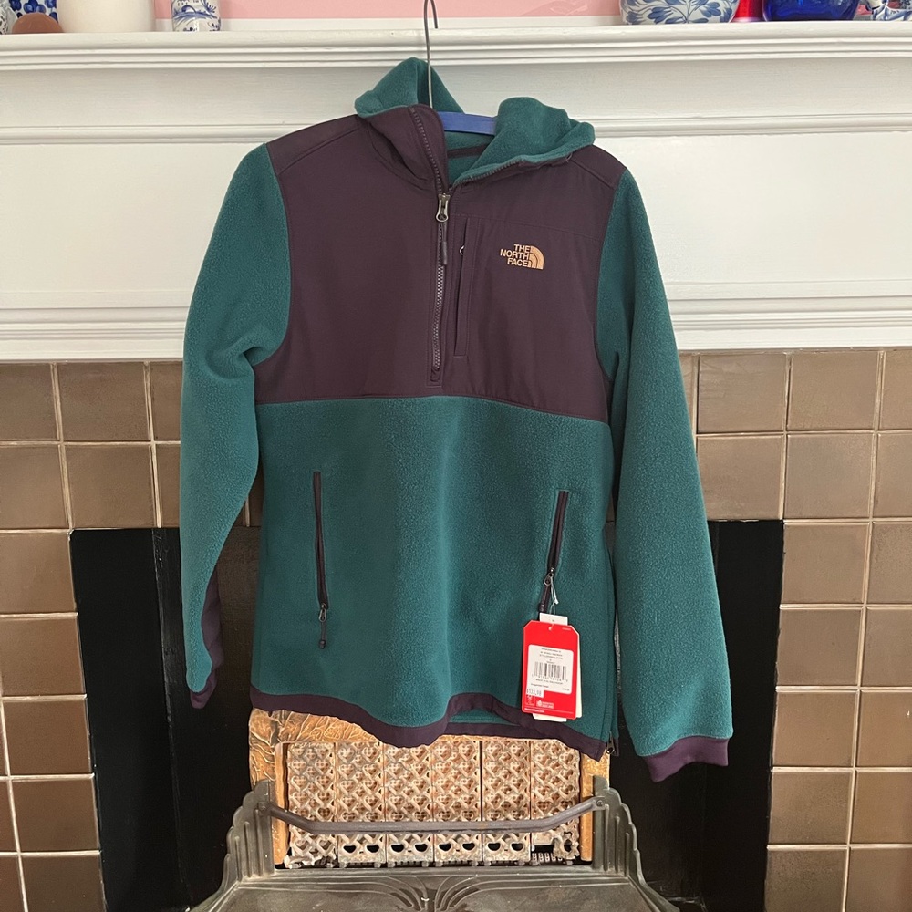 North Face Hooded Quarter Zip Pullover